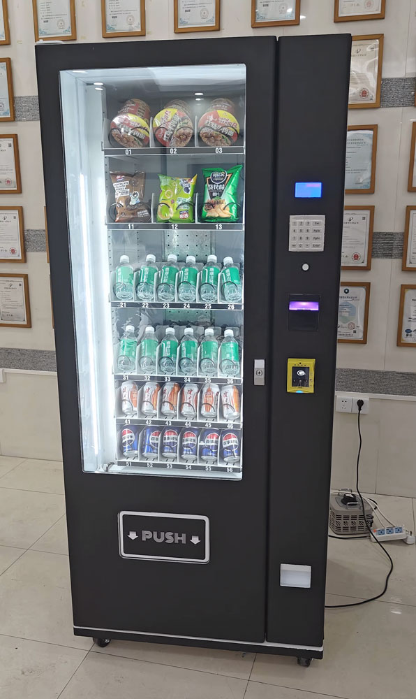Refrigerated Beverage Snack Combo Vending Machine